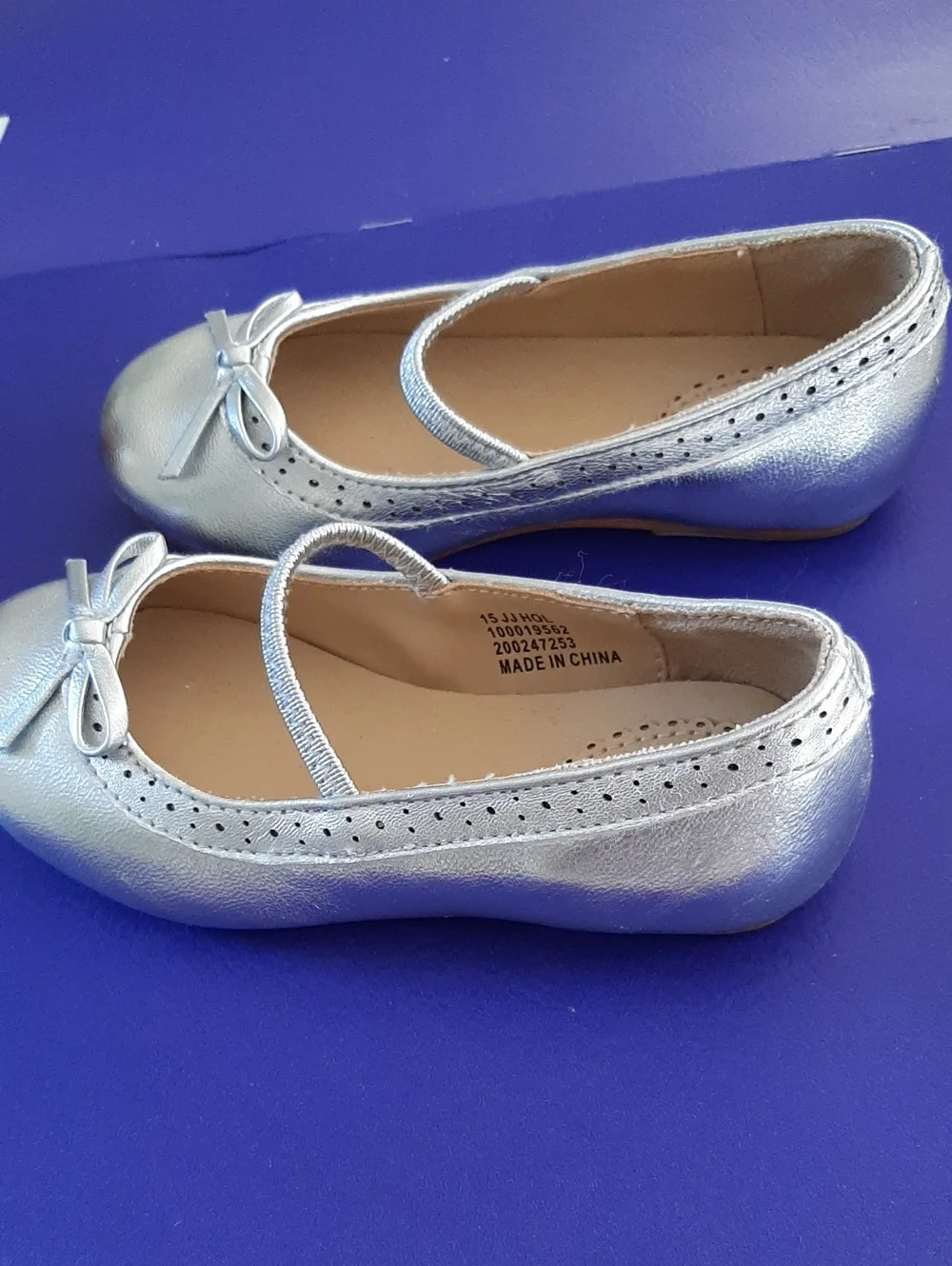 Janie And Jack Silver Shoes Size 8
